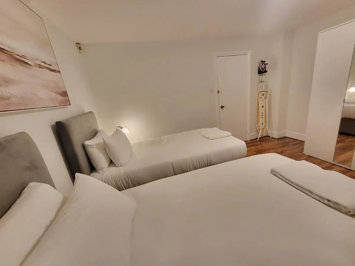 London City Modern Apartment, Woolwich 0*,